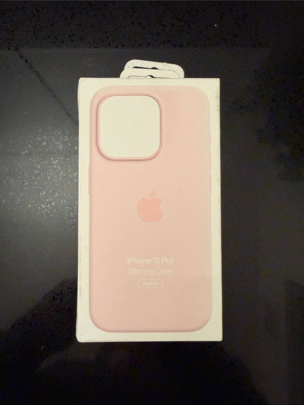 Apple iPhone 15 Pro Silicone Case - Soft Pink